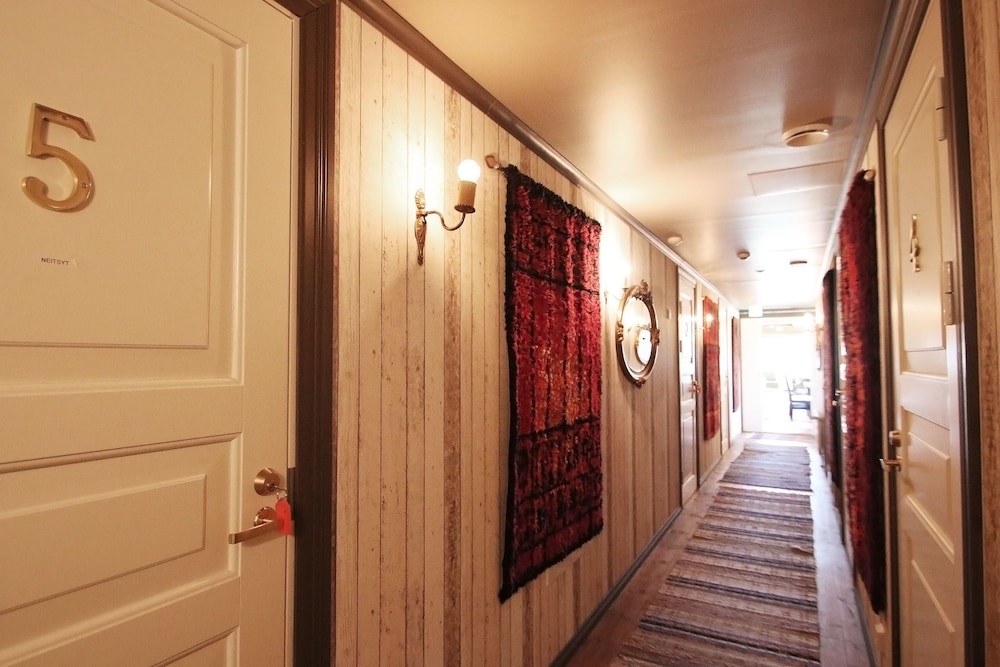 Elves Village Hotel — Hotel building in Kittilä, Lapland