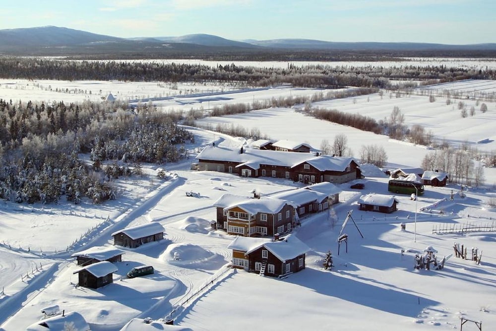 Elves Village Hotel — Attractions in the area in Kittilä, Lapland