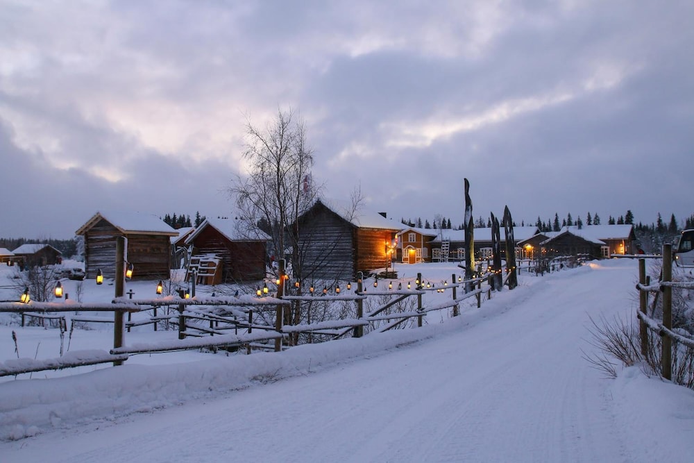 Elves Village Hotel — Attractions in the area in Kittilä, Lapland