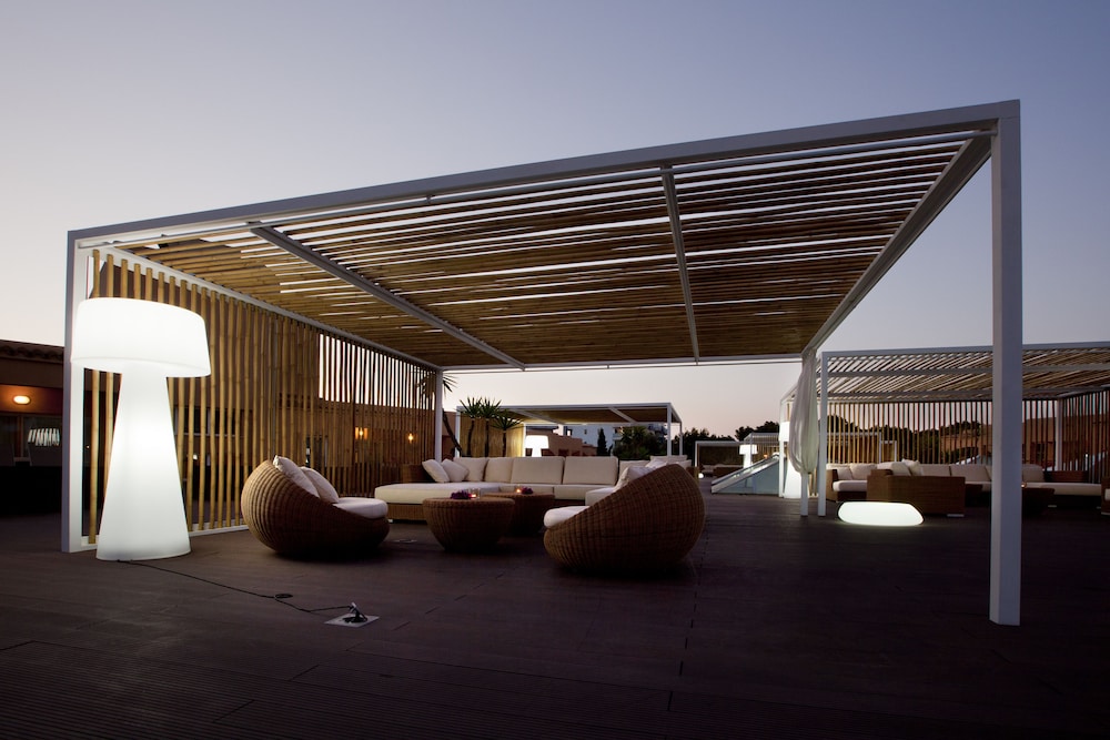 Grupotel Santa Eulària & Spa - Adults Only — Restaurant & bars in Santa Eulalia, Balearic Islands