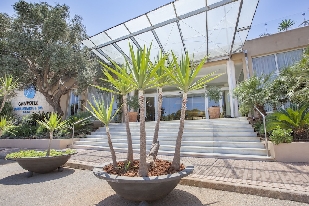 Grupotel Santa Eulària & Spa - Adults Only — Hotel building in Santa Eulalia, Balearic Islands