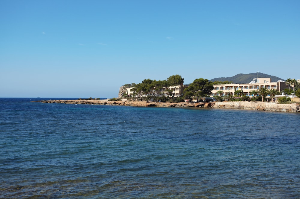 Grupotel Santa Eulària & Spa - Adults Only — Beach in Santa Eulalia, Balearic Islands