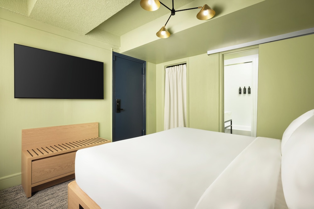 ROW NYC — Hotel rooms in New York City, New York State