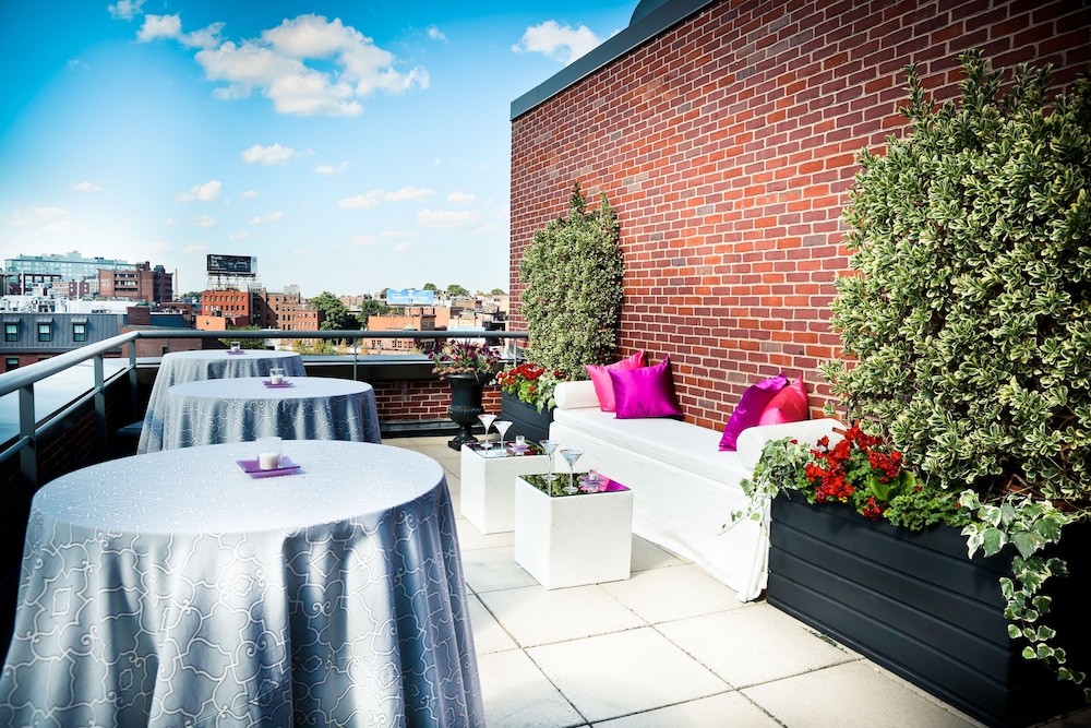 The Bostonian Hotel Boston — Restaurant & bars in Boston, Massachusetts