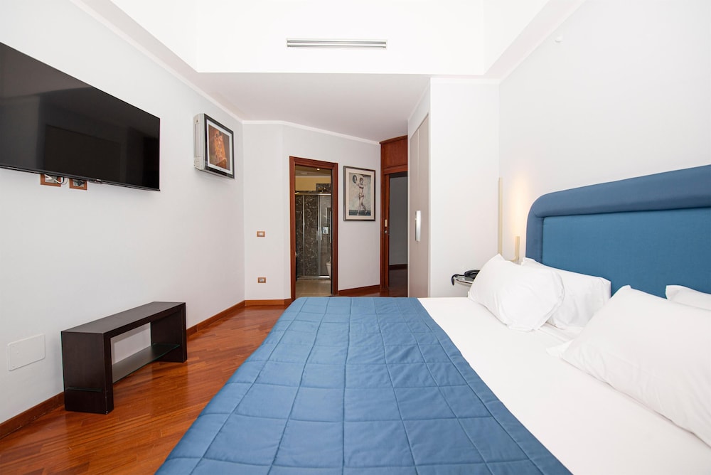 Baia Taormina - CDSHotels — Hotel rooms in Forza d'Agrò, Sicily