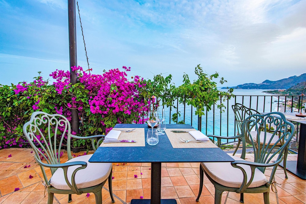 Baia Taormina - CDSHotels — Restaurant & bars in Forza d'Agrò, Sicily