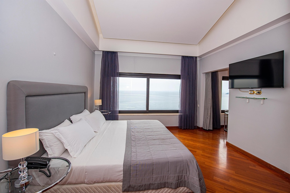 Baia Taormina - CDSHotels — Hotel rooms in Forza d'Agrò, Sicily