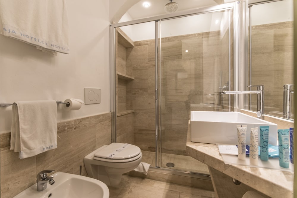Club Hotel — Hotel rooms in Arzachena, Sardinia