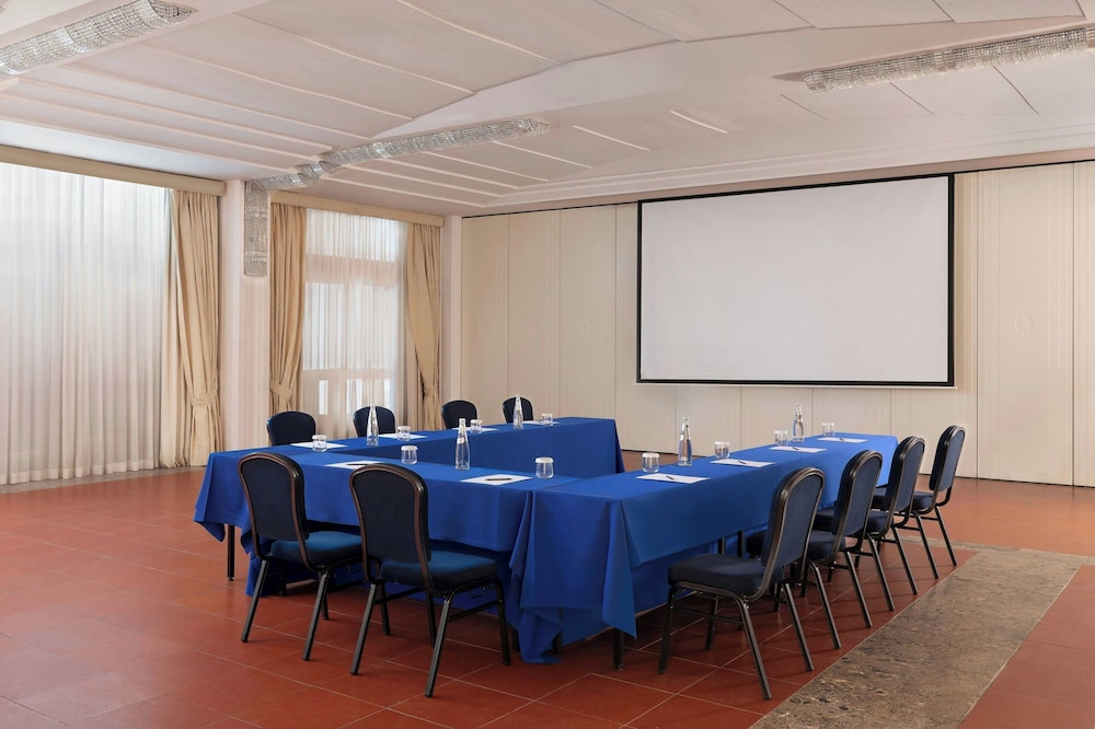 Villa Ermellina Siena, a Tribute Portfolio Hotel — Hotel building in Siena, Tuscany