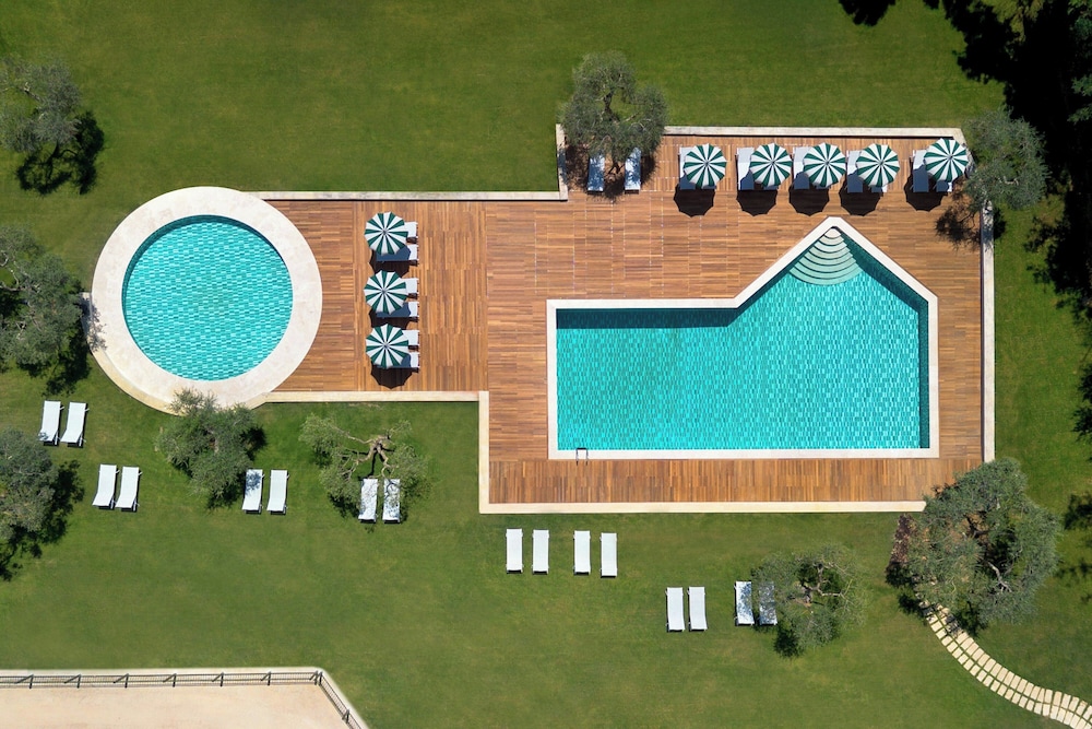 Villa Ermellina Siena, a Tribute Portfolio Hotel — Swimming pool in Siena, Tuscany