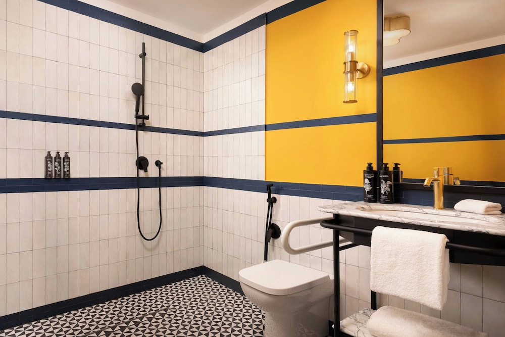 Villa Ermellina Siena, a Tribute Portfolio Hotel — Hotel rooms in Siena, Tuscany