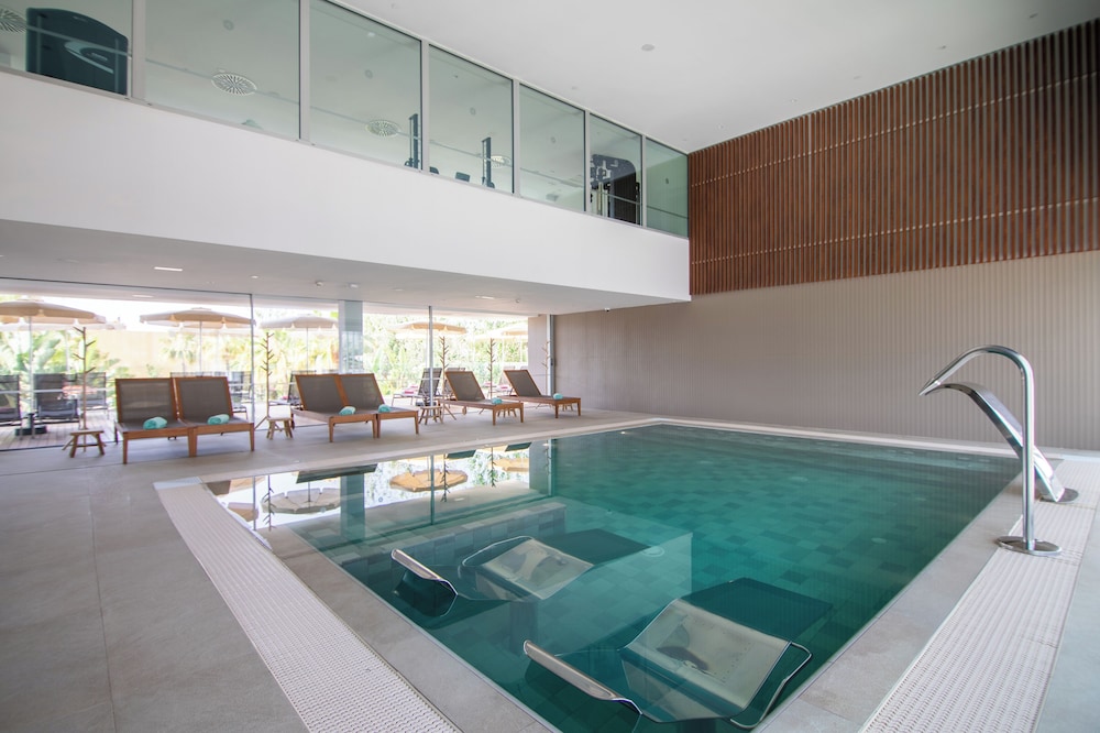 Hotel JS Sol de Alcudia — Swimming pool in Alcudia, Balearic Islands