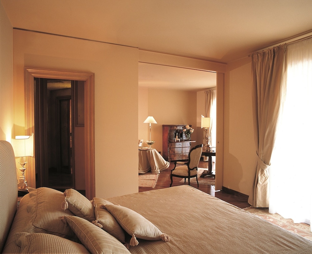 Grand Hotel Baia Verde — Hotel rooms in Aci Castello, Sicily