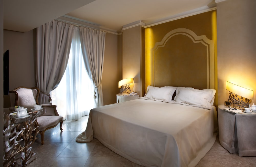 Grand Hotel Baia Verde — Hotel rooms in Aci Castello, Sicily