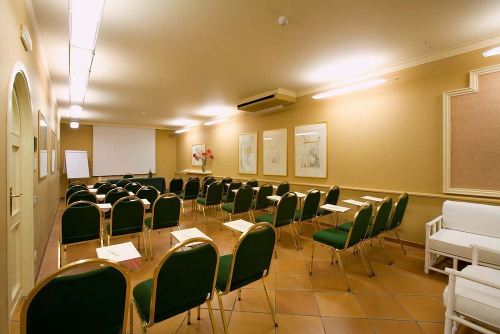Grand Hotel Baia Verde — Hotel building in Aci Castello, Sicily