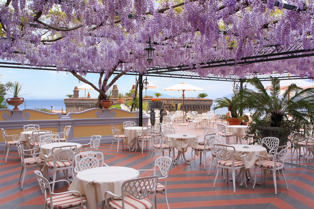 Grand Hotel Capodimonte — Restaurant & bars in Sorrento, Campania
