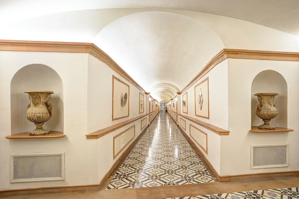 Grand Hotel Capodimonte — Hotel building in Sorrento, Campania