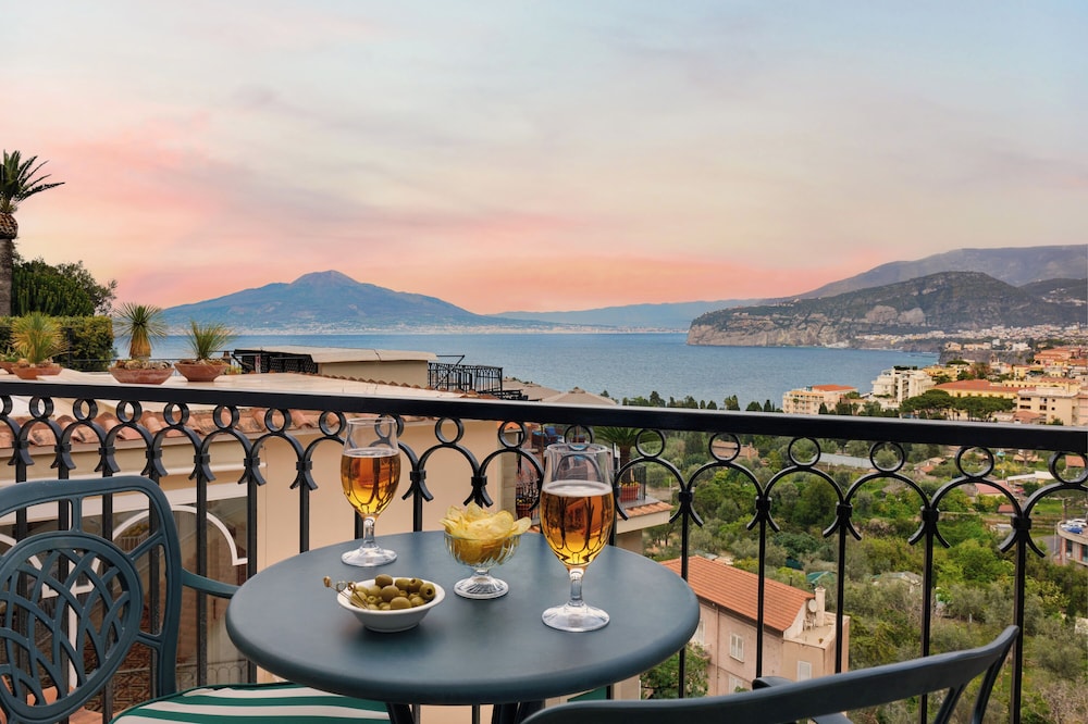 Grand Hotel Capodimonte — Attractions in the area in Sorrento, Campania