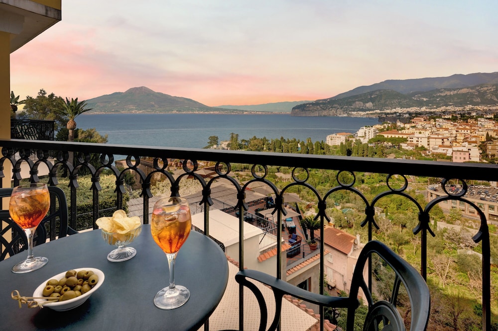 Grand Hotel Capodimonte — Attractions in the area in Sorrento, Campania