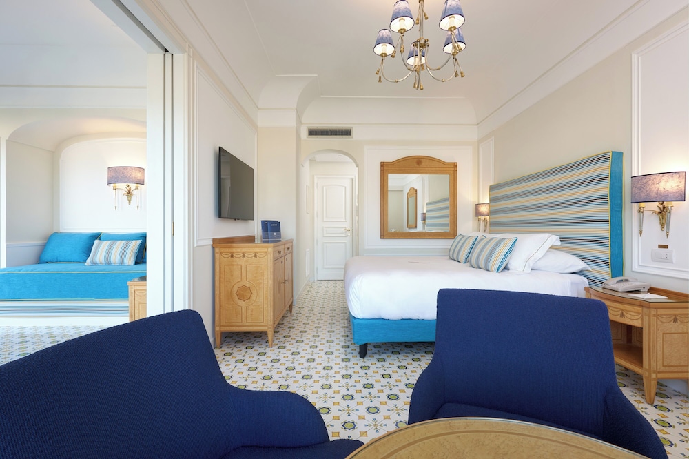 Grand Hotel Capodimonte — Hotel rooms in Sorrento, Campania