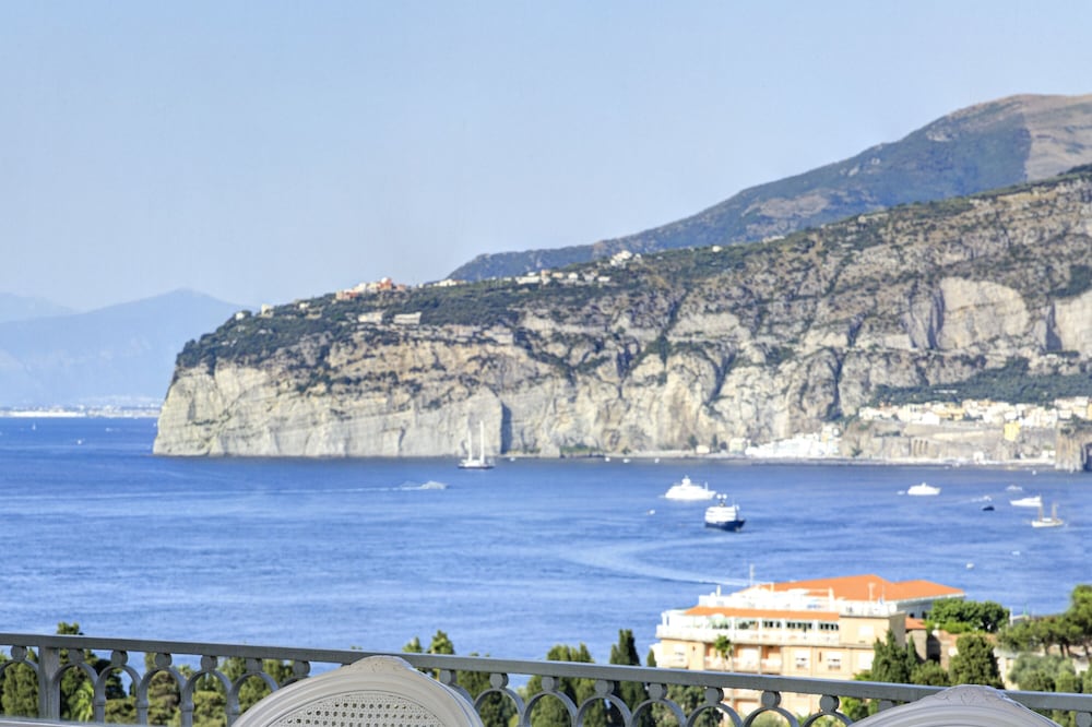 Grand Hotel Capodimonte — Attractions in the area in Sorrento, Campania