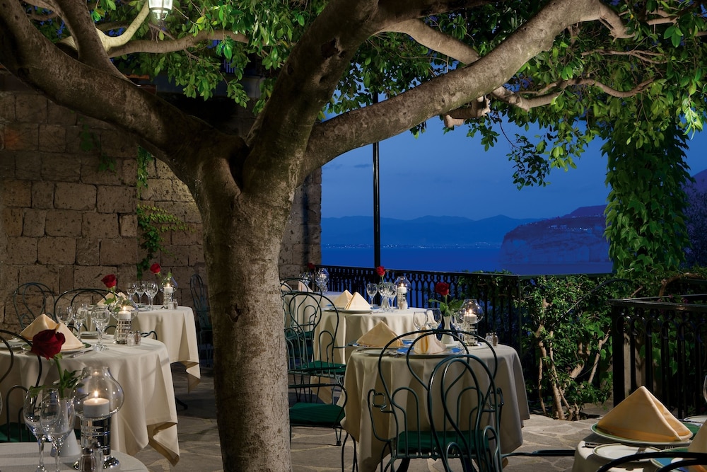 Grand Hotel Capodimonte — Restaurant & bars in Sorrento, Campania