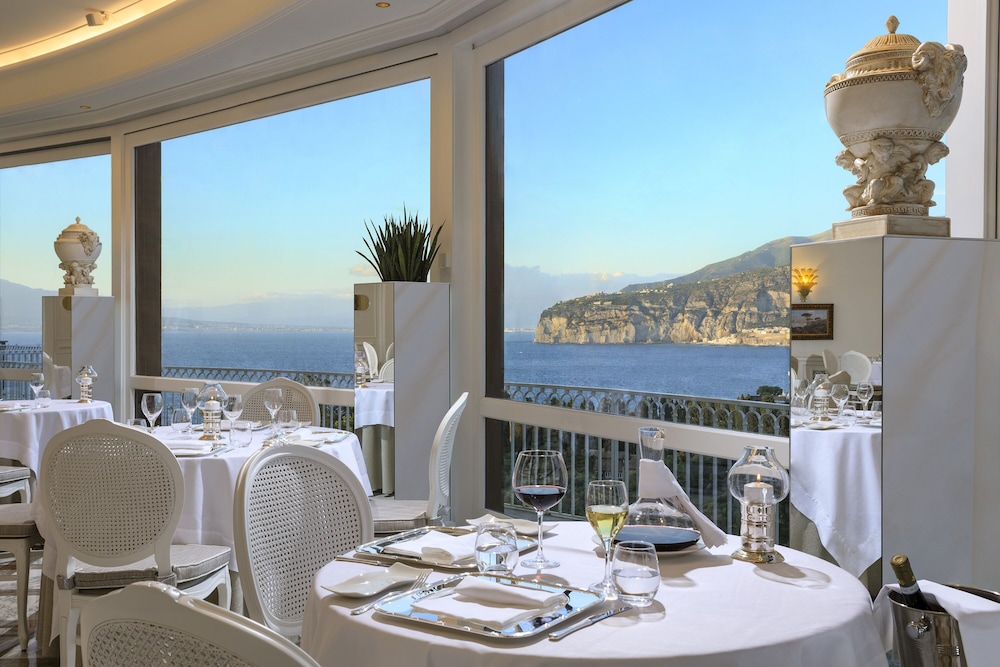 Grand Hotel Capodimonte — Restaurant & bars in Sorrento, Campania