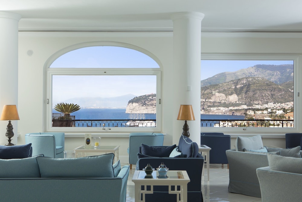 Grand Hotel Capodimonte — Hotel building in Sorrento, Campania
