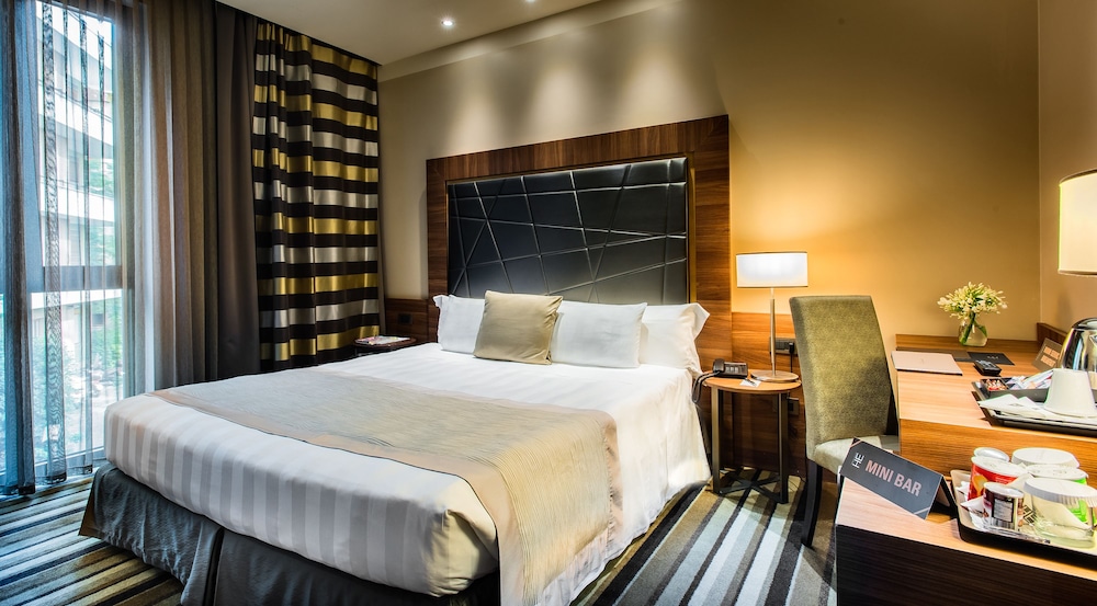 Uptown Palace — Hotel rooms in Milan, Lombardy