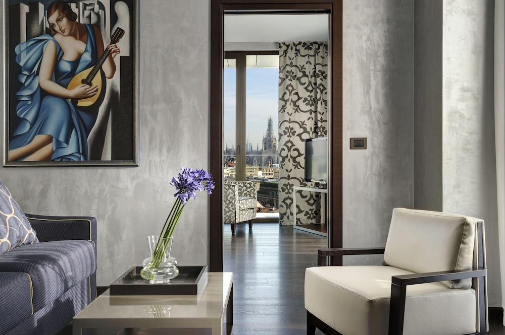 Uptown Palace — Hotel rooms in Milan, Lombardy