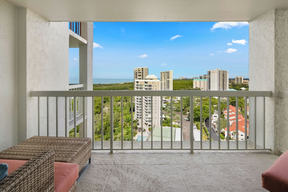 Signia Hilton Naples Grande Beach Resort — Attractions in the area in Bonita Springs, Florida