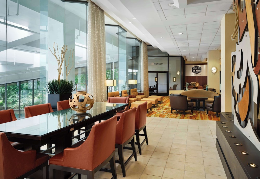 Sonesta Nashville Airport — Restaurant & bars in Nashville, Tennessee