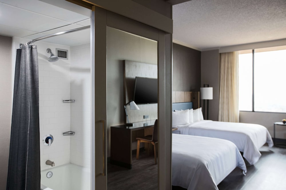 Sonesta Nashville Airport — Hotel rooms in Nashville, Tennessee