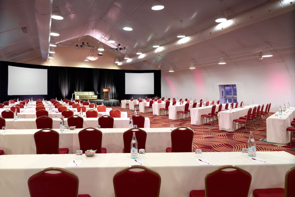 Sonesta Nashville Airport — Hotel building in Nashville, Tennessee