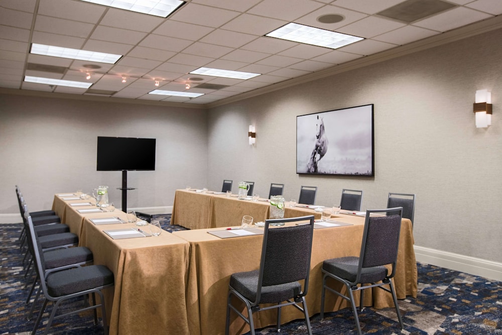 Sonesta Nashville Airport — Hotel building in Nashville, Tennessee