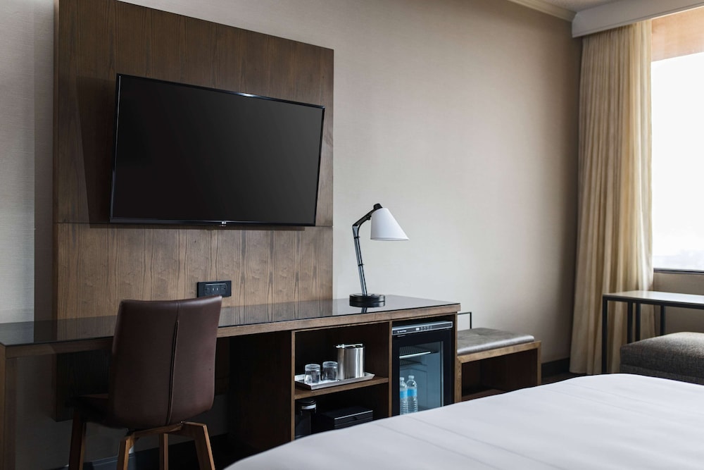 Sonesta Nashville Airport — Hotel rooms in Nashville, Tennessee
