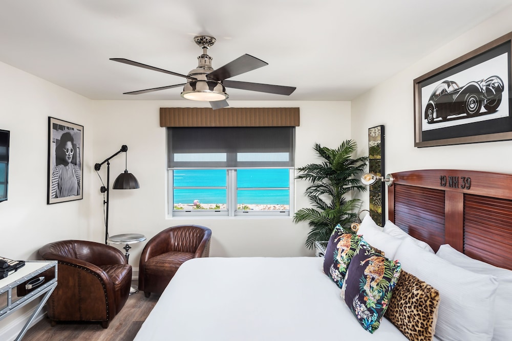 The National Hotel Miami Beach - An Adults Only Resort — Hotel rooms in Miami, Florida