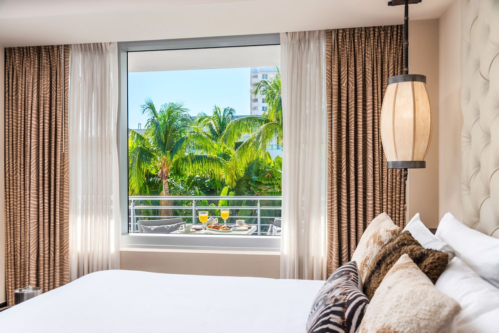 The National Hotel Miami Beach - An Adults Only Resort — Hotel rooms in Miami, Florida