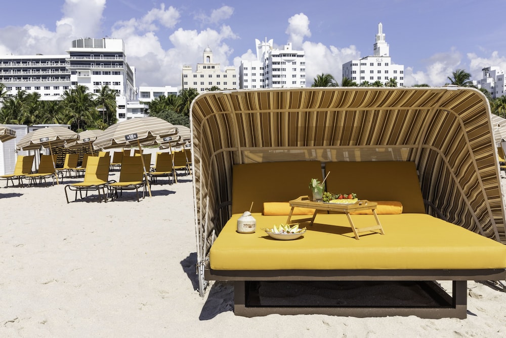 The National Hotel Miami Beach - An Adults Only Resort — Beach in Miami, Florida