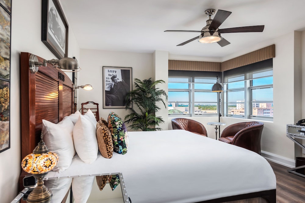 The National Hotel Miami Beach - An Adults Only Resort — Hotel rooms in Miami, Florida