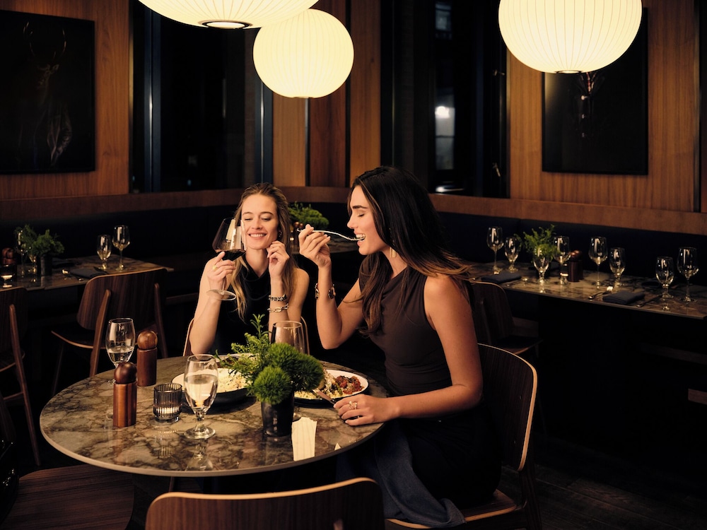 Hotel AKA Boston Common — Restaurant & bars in Boston, Massachusetts
