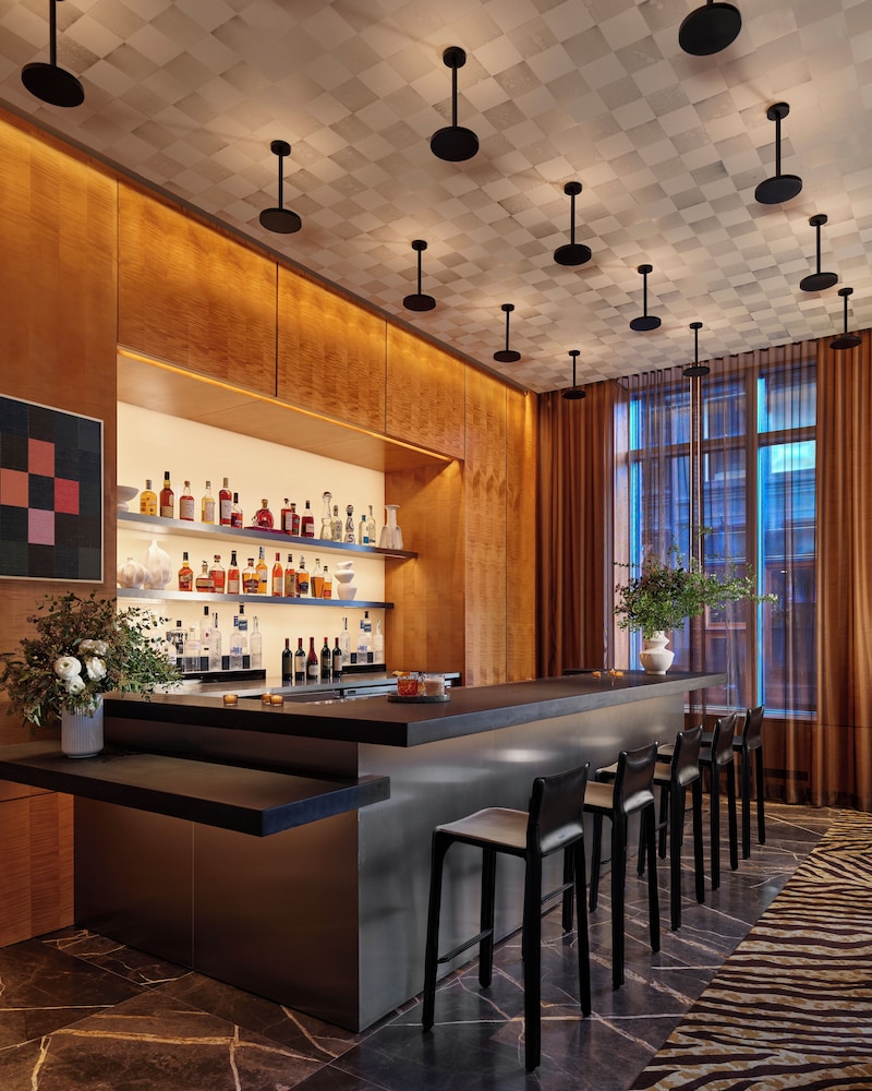 Hotel AKA Boston Common — Restaurant & bars in Boston, Massachusetts