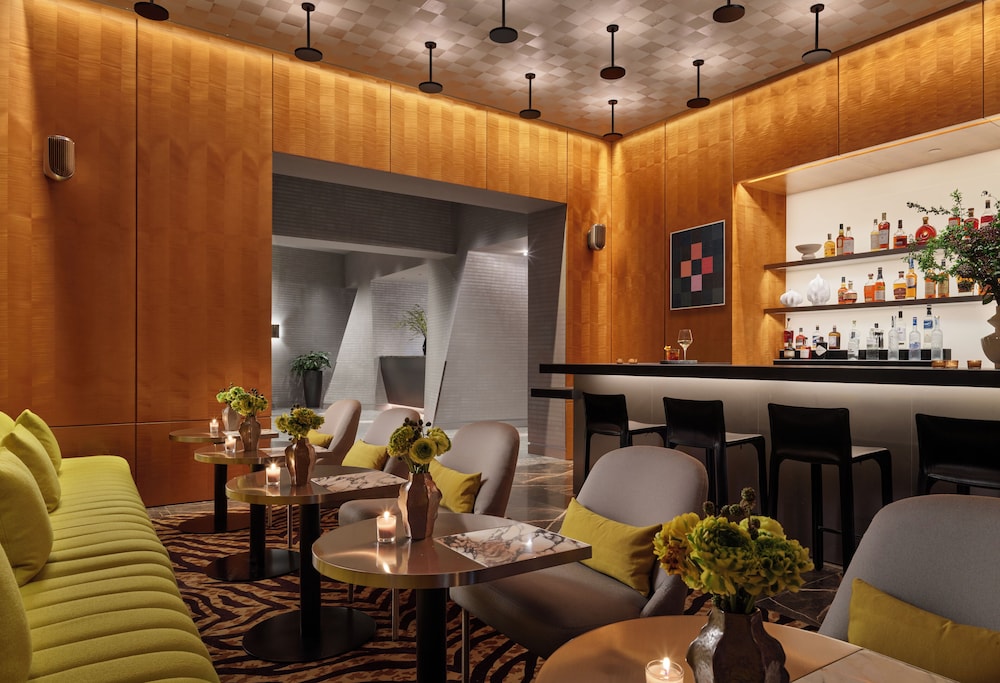 Hotel AKA Boston Common — Restaurant & bars in Boston, Massachusetts
