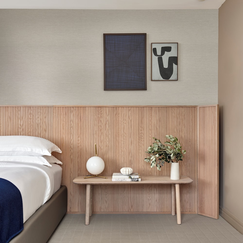 Hotel AKA Boston Common — Hotel rooms in Boston, Massachusetts