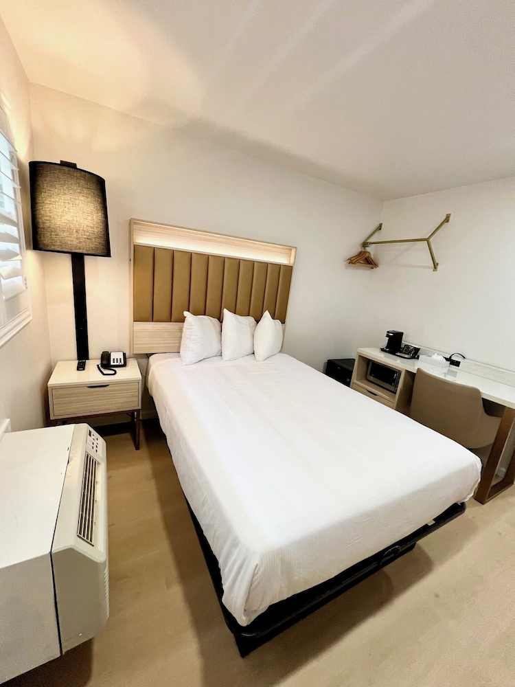 Nob Hill Motor Inn — Hotel rooms in San Francisco, California