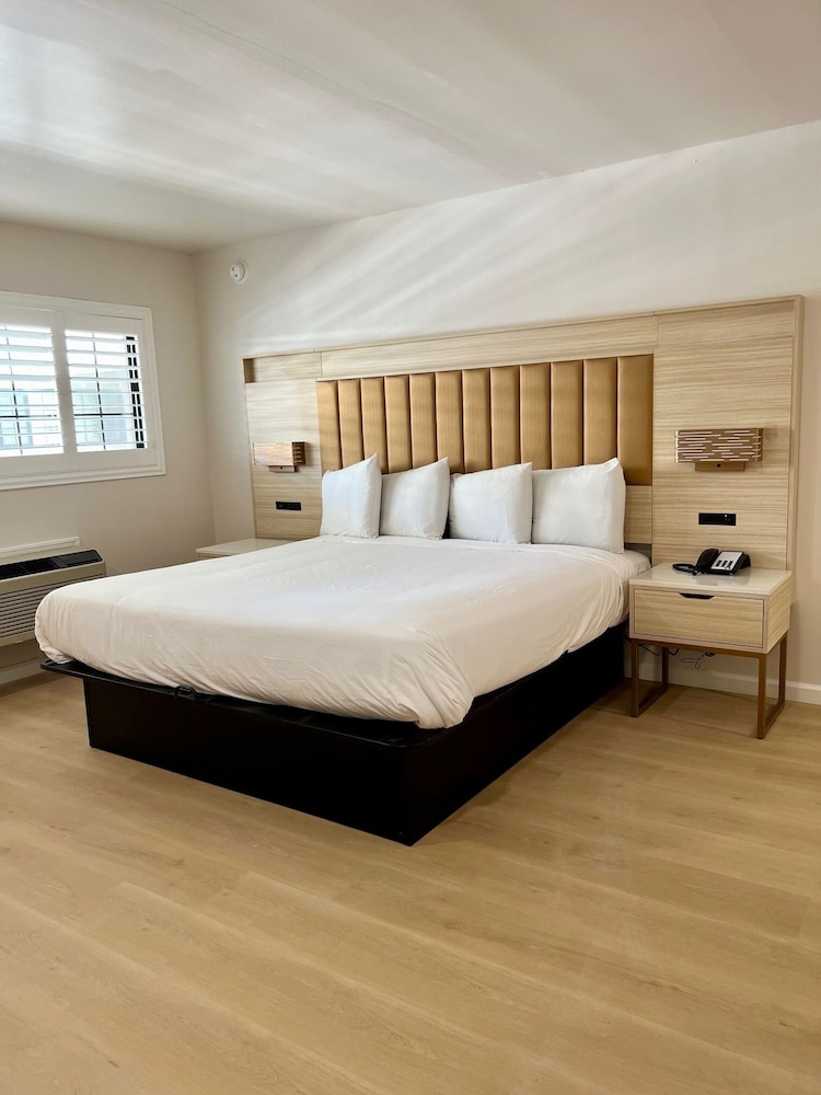Nob Hill Motor Inn — Hotel rooms in San Francisco, California
