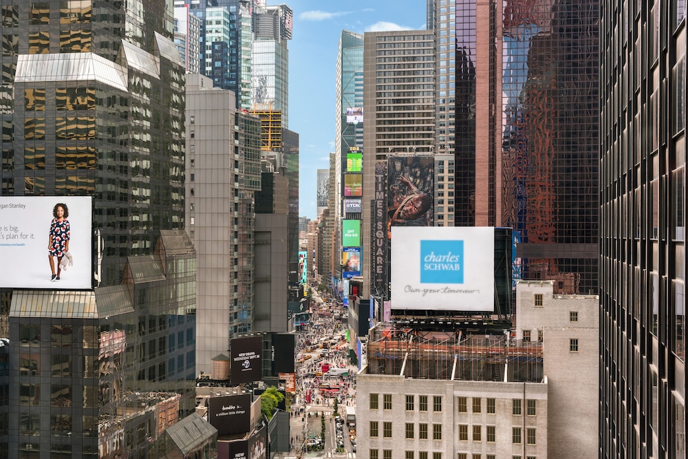 M Social Hotel New York Times Square — Attractions in the area in New York City, New York State
