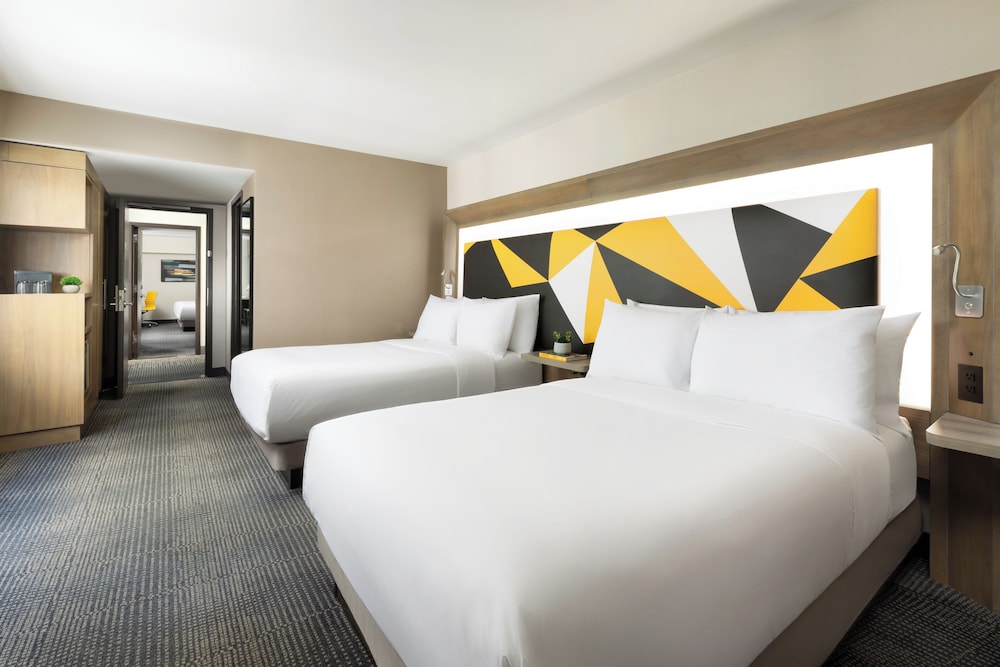 M Social Hotel New York Times Square — Hotel rooms in New York City, New York State