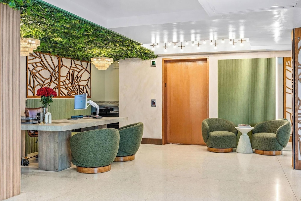 Hotel Ocean — Hotel building in Miami, Florida