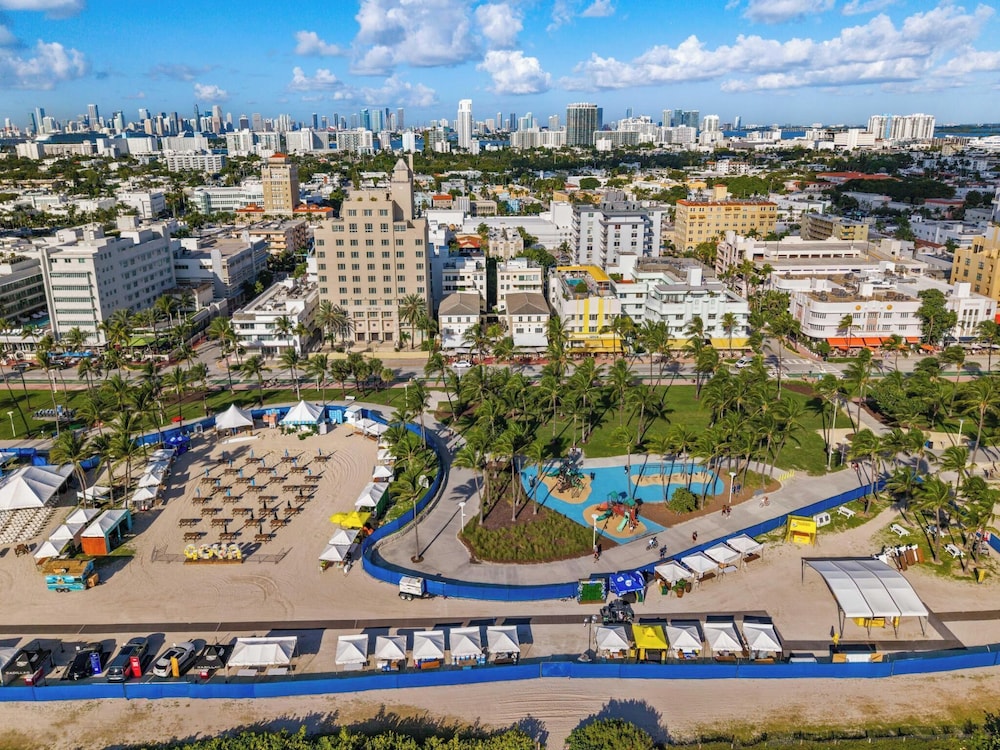 Hotel Ocean — Attractions in the area in Miami, Florida